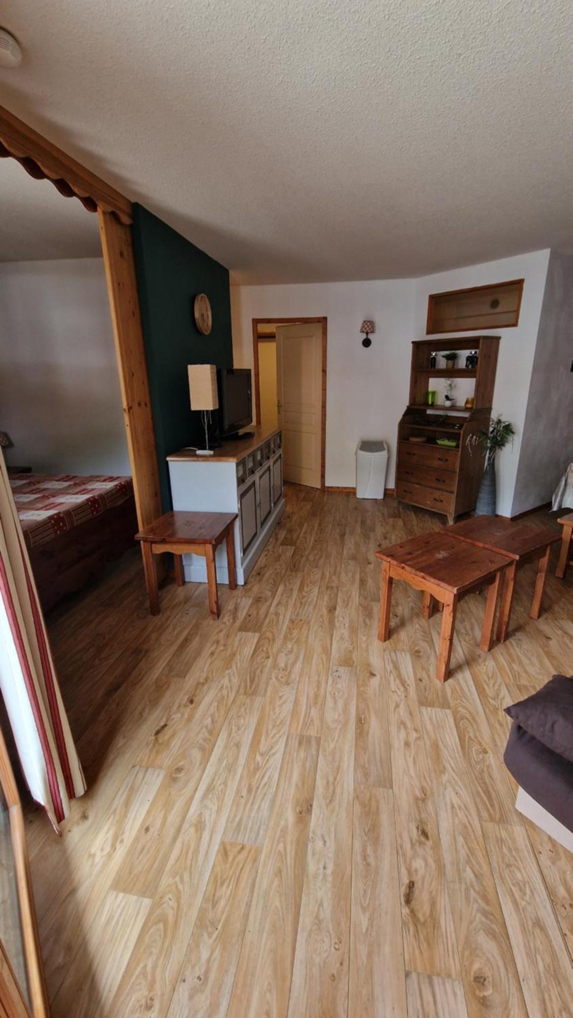 Les Orres 1800 Apartment Exterior photo